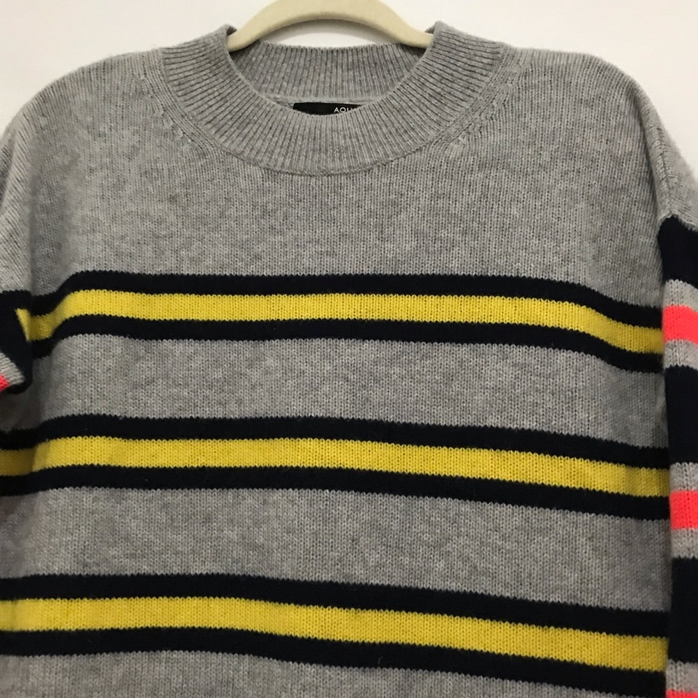 Aqua Cashmere Striped Gray Oversized Sweater Size XS - Picture 2 of 4